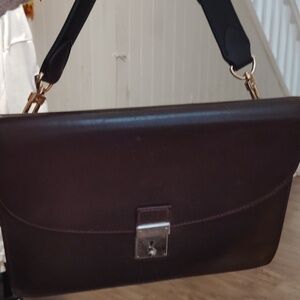 Vintage Gucci ( Needs Cleaning)